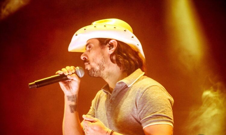 Cantor sertanejo João Carreiro morre aos 41 anos