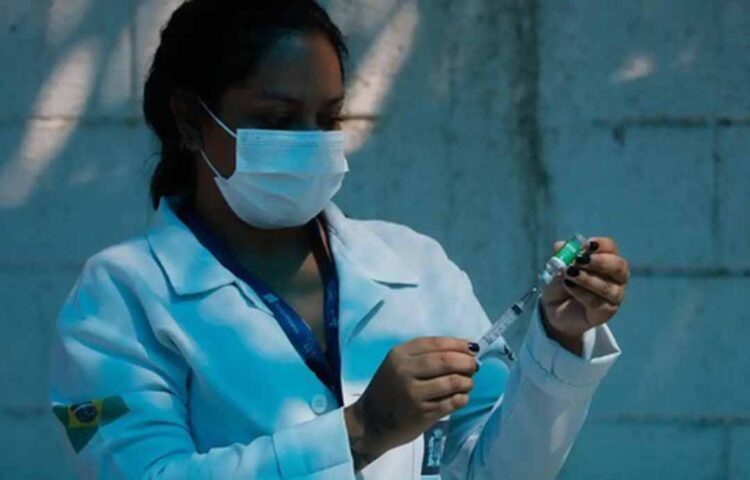 Piso da enfermagem: gestores já podem conferir valores transferidos para pagamento do salário da categoria