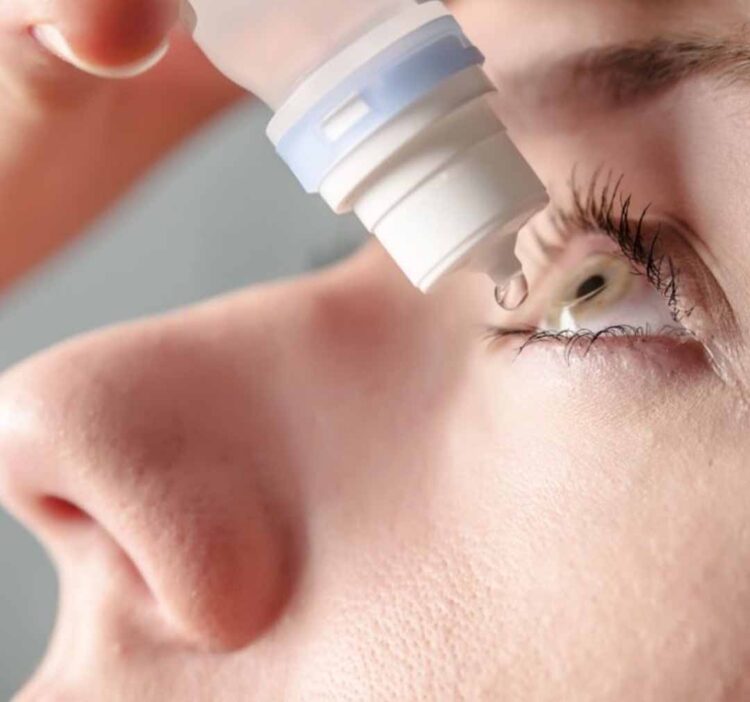 Uso indiscriminado de colírio pode causar graves doenças