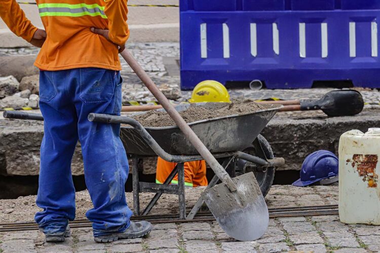 83% dos municípios do Paraná tiveram  saldo positivo de empregos até novembro