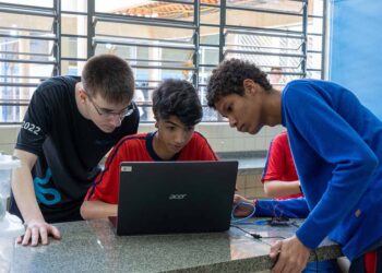 Com 50 mil vagas, cursos técnicos integrados ao ensino médio têm inscrições até dia 12