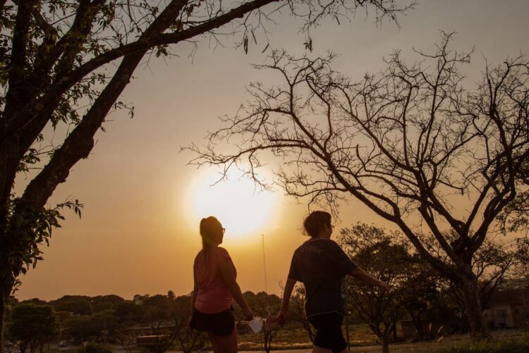 Fim de semana será de temperaturas acima dos 30 graus