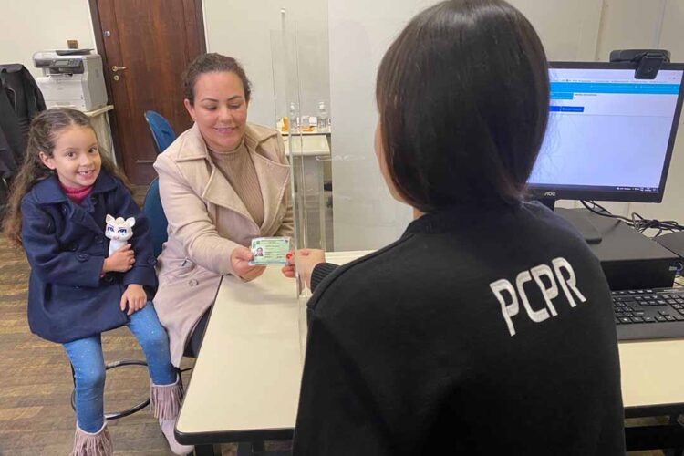Após antecipar mudança, PCPR já emitiu 130 mil Carteiras de Identidade Nacional