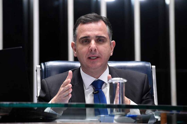Pacheco atrela decisão sobre devolver MP que reonera setores a conversa com Haddad