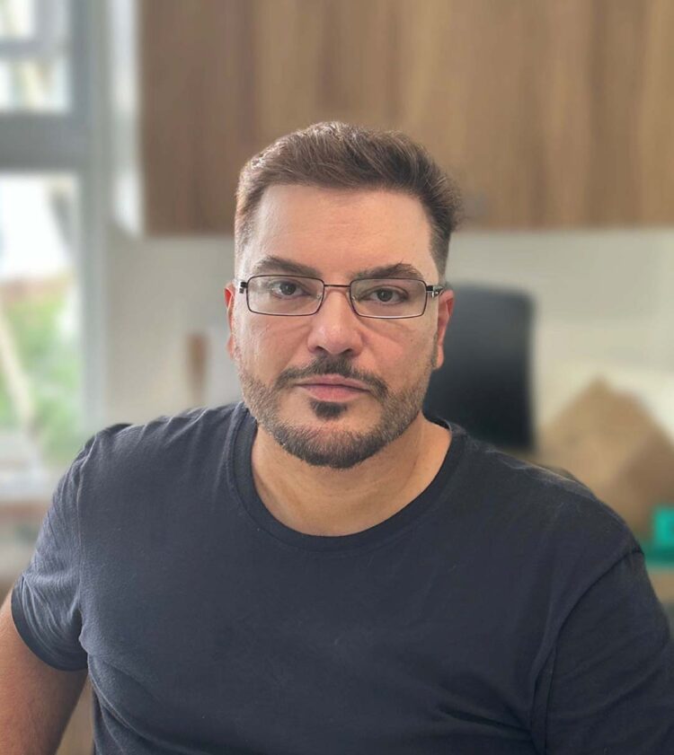 O filtro embelezador da hipocrisia