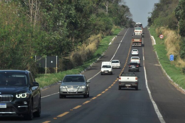 Lideranças da região vão a Curitiba para falar de infraestrutura e energia elétrica