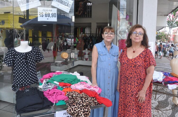 Big Bang atrai clientes de toda a região e se consolida como liquidação exclusiva de Paranavaí