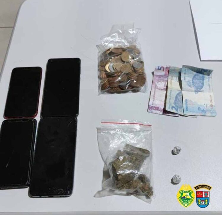 Homem tenta fugir da Polícia Militar e é preso com drogas
