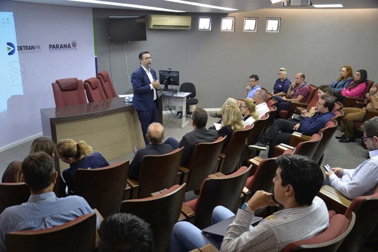 Detran-PR e Senatran trocam experiências  com foco nas boas práticas no trânsito