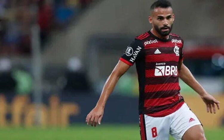 O que falta para Thiago Maia definir chegada ao Inter