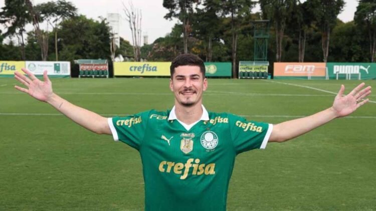 Palmeiras anuncia contratação de Rômulo até 2028