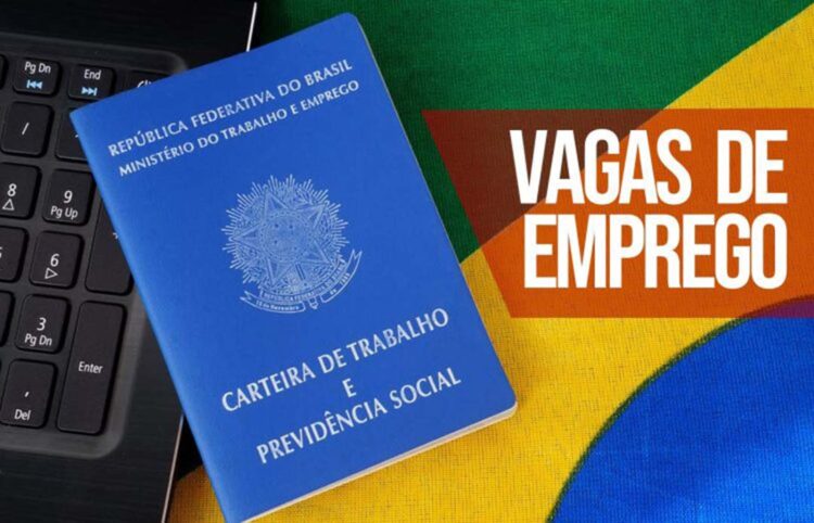 Semana começa com 243 vagas de emprego disponíveis em Paranavaí
