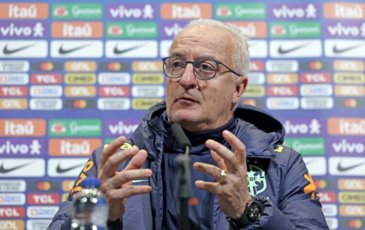 Dorival diz que escolheu seleção que enfrenta Inglaterra por merecimento