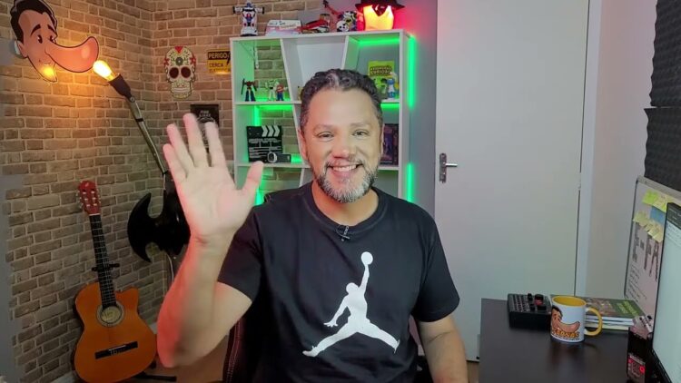 Caçador de mentiras ensina em livro a não cair nas farsas da internet