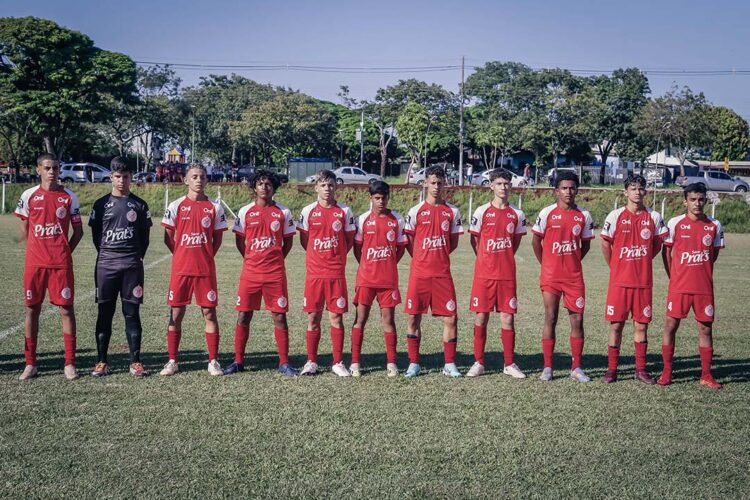 Equipes Sub-15 e Sub-17 do ACP jogam  pelo Paranaense na manhã desta quarta-feira