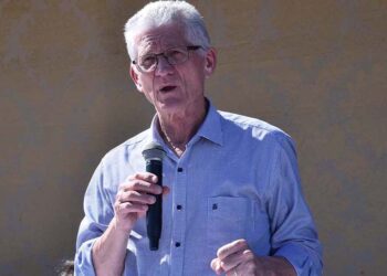 Secretário Ortigara participa da entrega  de nova pavimentação em estrada rural