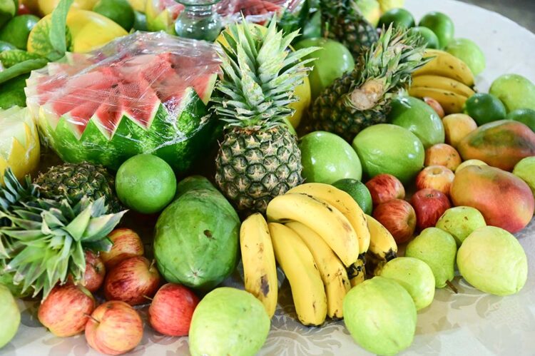 Fruticultura é alternativa para agregar valor à  produção e aumentar a renda do agricultor familiar