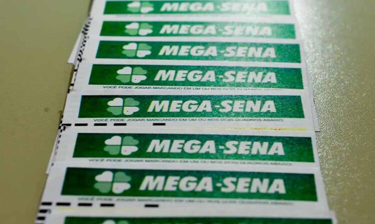 Mega-Sena sorteia nesta terça-feira prêmio acumulado em R$ 205 milhões