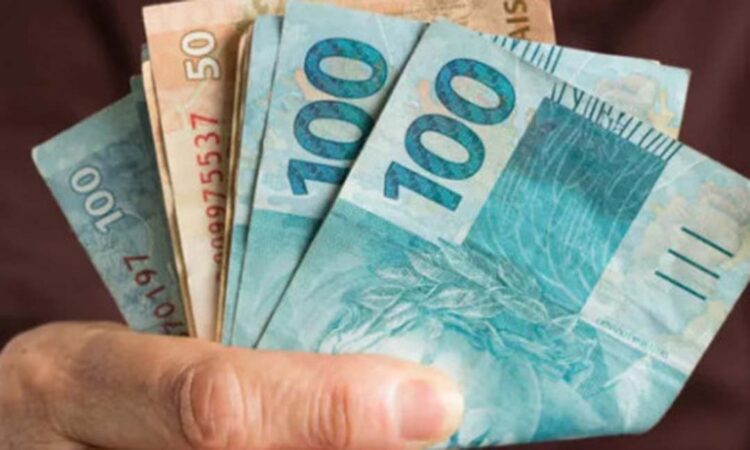 Antecipado décimo terceiro de aposentados e pensionistas