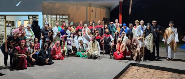 Planaltina do Paraná realiza encenação sobre a Paixão de Cristo