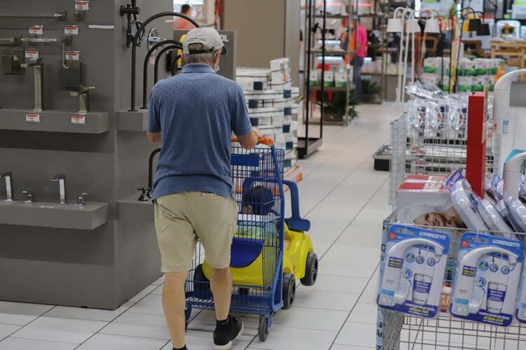 Paraná reduz tempo de abertura de empresas em 201 horas