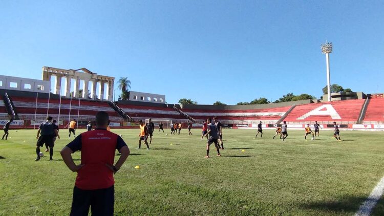 ACP avalia atletas para compor elenco que disputará a Série B