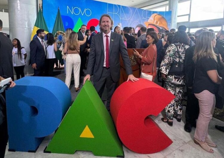 Paranavaí terá uma nova creche e um posto de saúde pelo PAC, confirma Zeca Dirceu