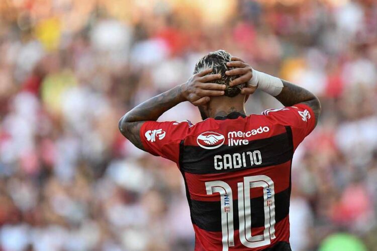 Auditor do tribunal nega perseguição a Gabigol