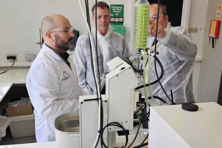 Sanepar vai estudar produção de combustível  sustentável de aviação a partir do lodo de esgoto