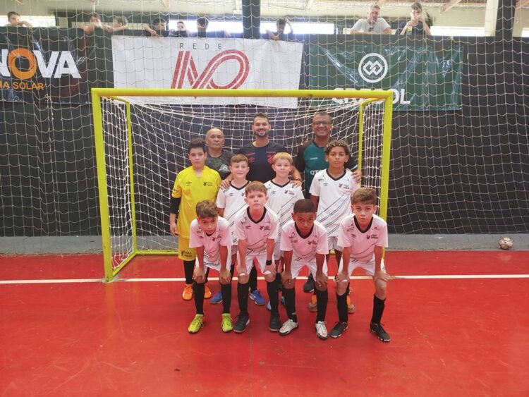 São Lucas/Escola Furacão avançam de fase no Paranaense Sub-10