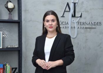 Expor pessoas na internet é crime