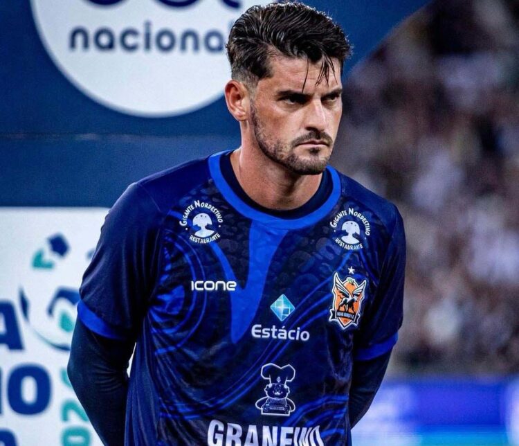Após boa campanha no Carioca,  goleiro paranavaiense é contratado pelo Internacional
