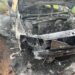 Carro fica totalmente destruído após incêndio na PR-180