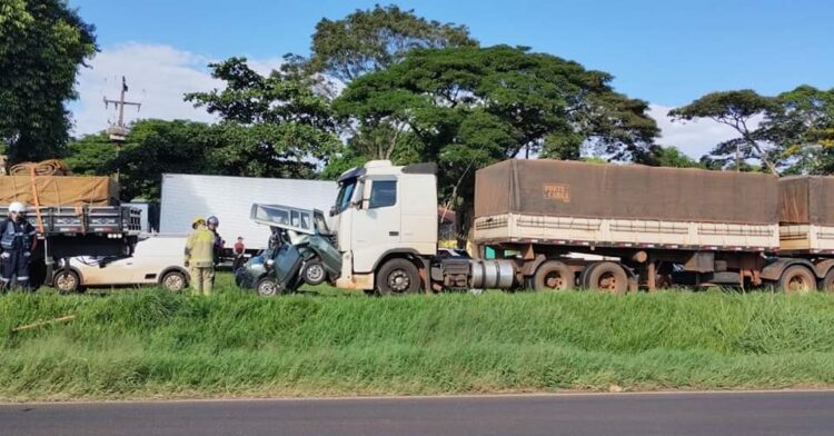 Motorista morto em acidente na BR-376 é um jovem de 19 anos
