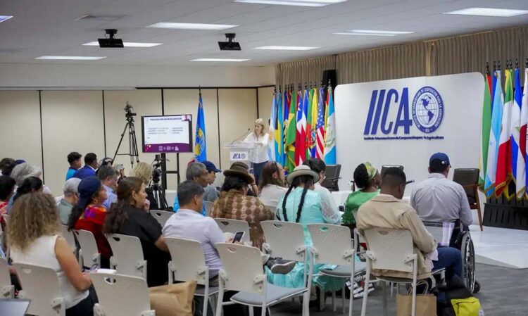 Cooperativismo inclui pequenos produtores no mercado, diz ex-ministro Roberto Rodrigues