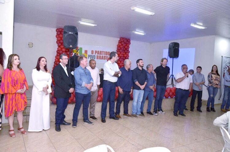 PT apresenta pré-candidatura de César Alexandre em Paranavaí