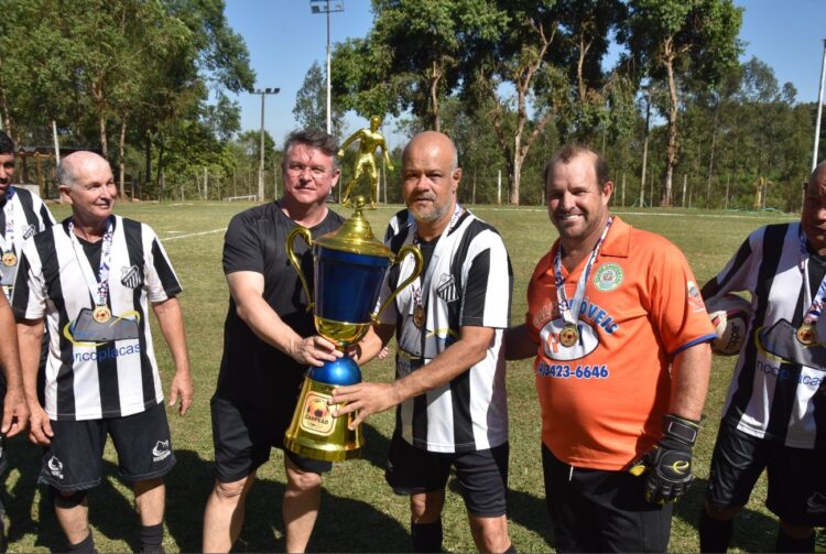 Incoplacas é campeã do Master Ouro no Clube Campestre