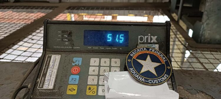 Receita Federal apreende 51,5 kg de cocaína