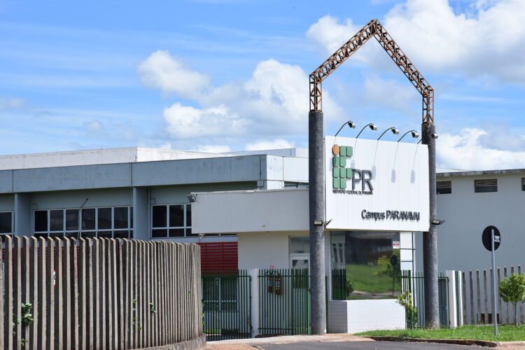 Evento em Paranavaí aproxima a ciência da comunidade