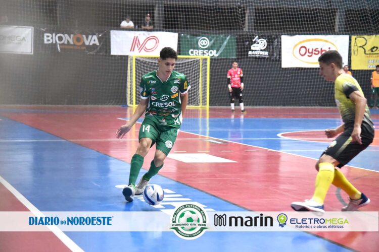 São Lucas defende invencibilidade contra Itambé neste sábado