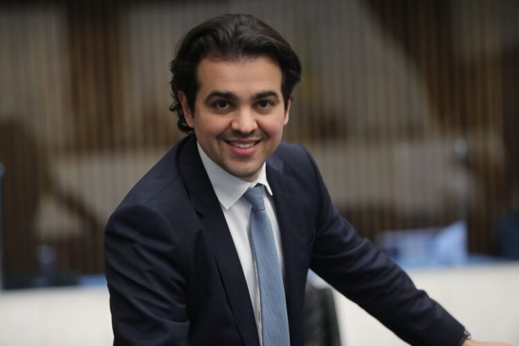 Projeto assegura assentos exclusivos para mulheres em ônibus intermunicipais