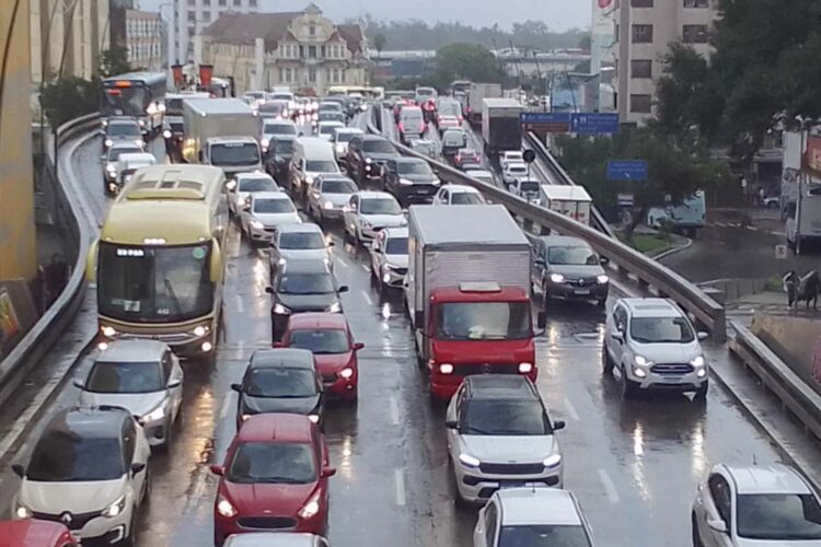 Senado aprova texto-base do Mover,  programa para descarbonização de carros