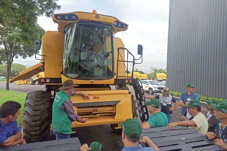 Adapar reforça prevenção de praga trazida por colheitadeiras