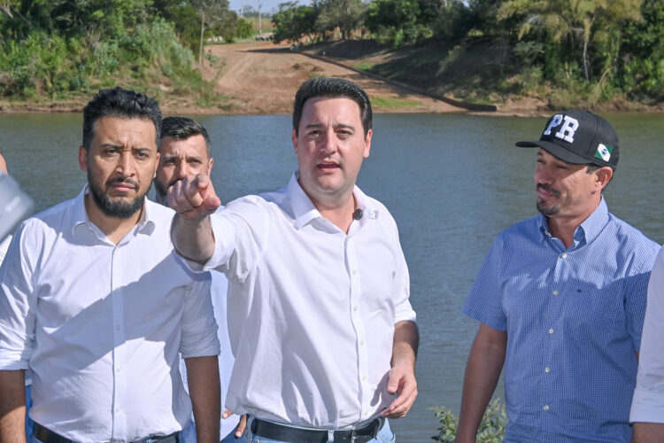 Governador promete pavimentação da estrada  que liga Mirador ao Rio Ivaí e balsa para travessia