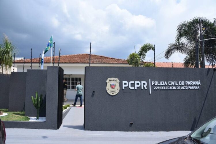 Homem é preso por agredir e ameaçar ex-esposa com faca