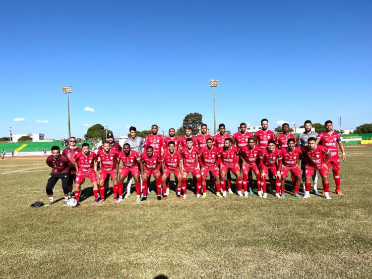 ACP vence e assume vice-liderança do Paranaense