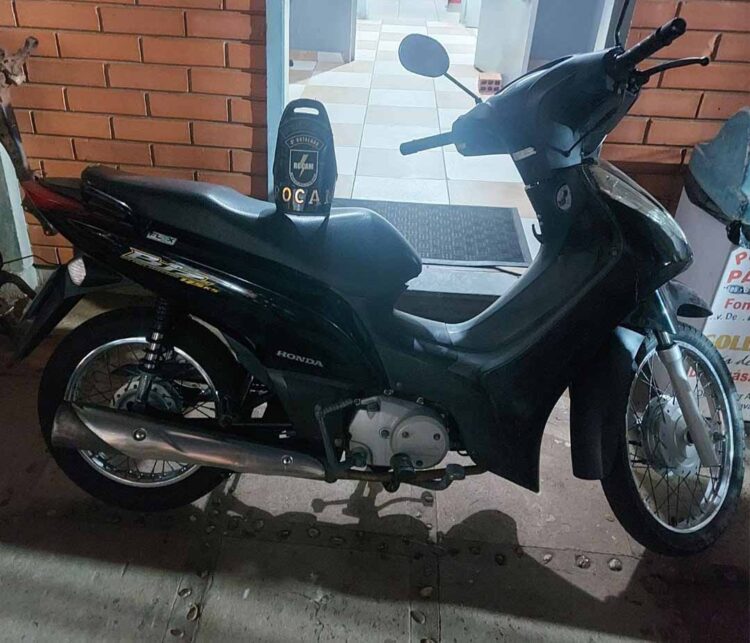 Motoneta com alerta de furto é recuperada pela PM no Jardim Aeroporto II