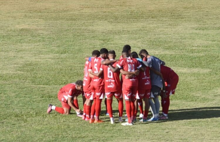 ACP pode garantir classificação diante do Grêmio Maringá