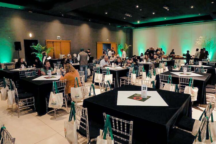 Mulheres representam 70% do público do encontro de líderes rurais