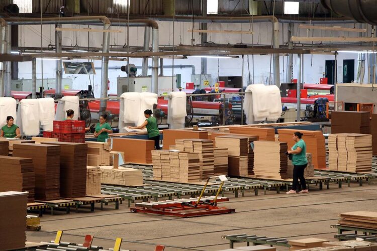 Com 12,8%, indústria do Paraná tem o maior  crescimento do País entre março e abril